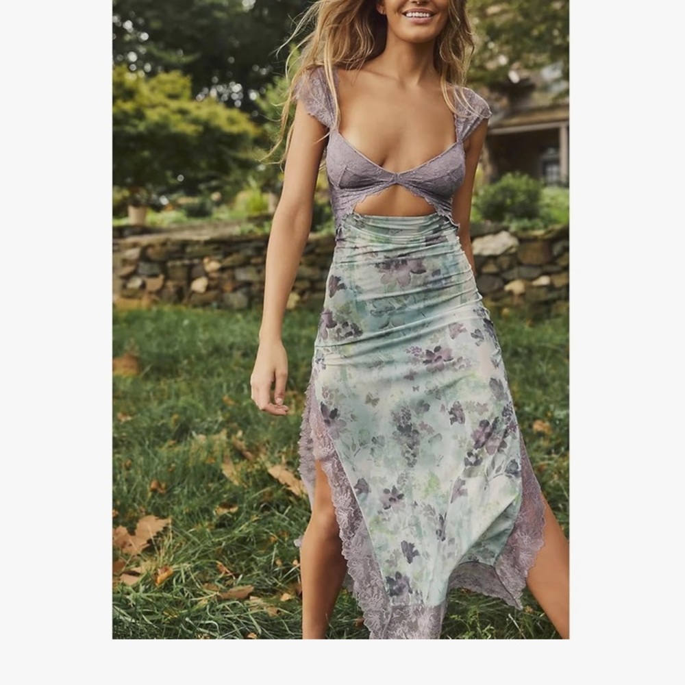 Hoxijia  Bohemian Lace Floral Satin Dress